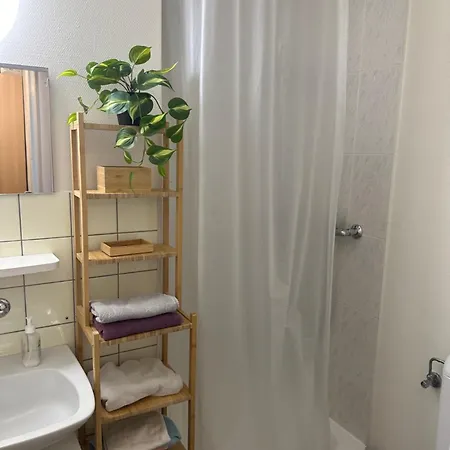 Appt Port Apartment *